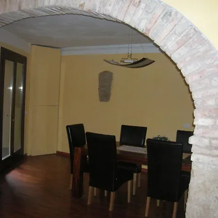 Konukevi Arco Antico